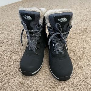 The North Face Womens Chilkat 400 Boots